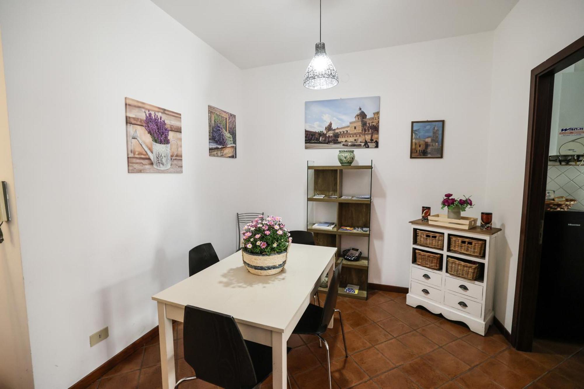 Ai Tintori Bed & Breakfast Palermo Bagian luar foto